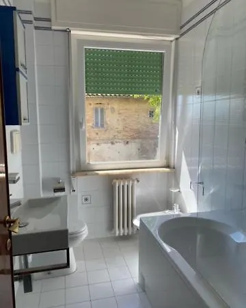 Apartment Appartamento Vacanza Lucio *